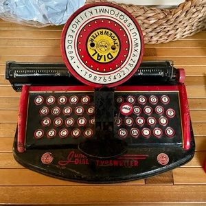 Vintage 1940's-50's MARX Toys Junior Dial Typewriter